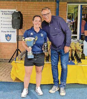 Merson surprise guest at club's awards night