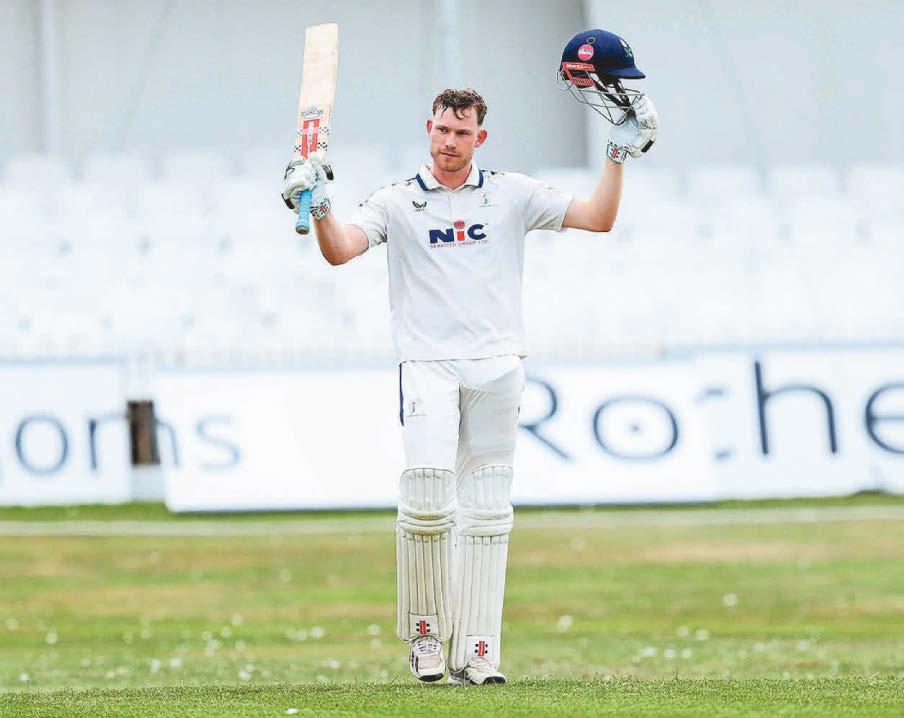 Revis blasts another ton to keep Yorkshire on top