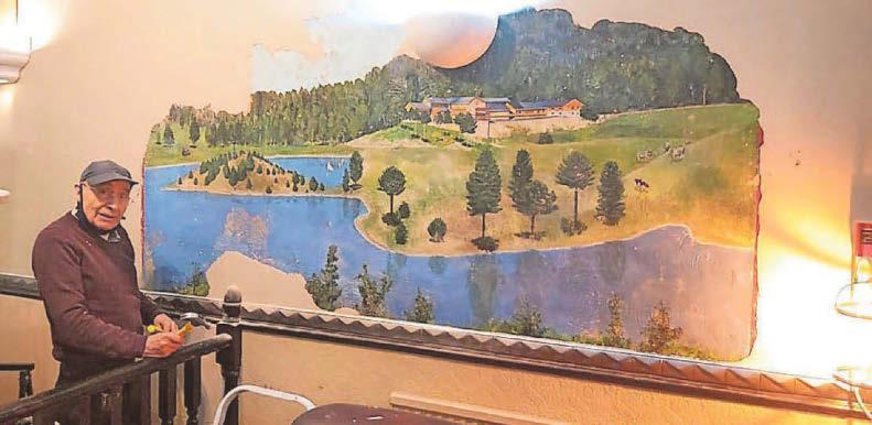 Tributes paid to 'true gent' and 'legend' Rocco Linardi