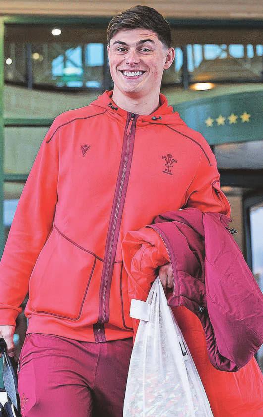 Rees-Zammit raring for Red Rose opener