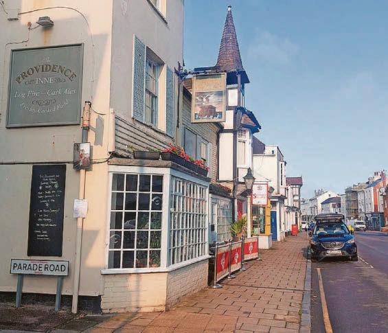 Pub keeps licence after drugs raid