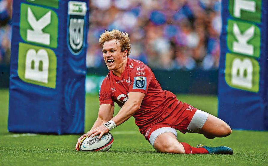 BATTLING SCARLETS KO'D BY RAMPANT TOP SEEDS