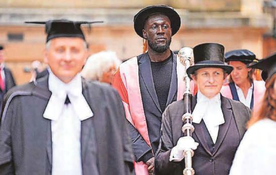 Stormzy picks up honorary degree at Cambridge