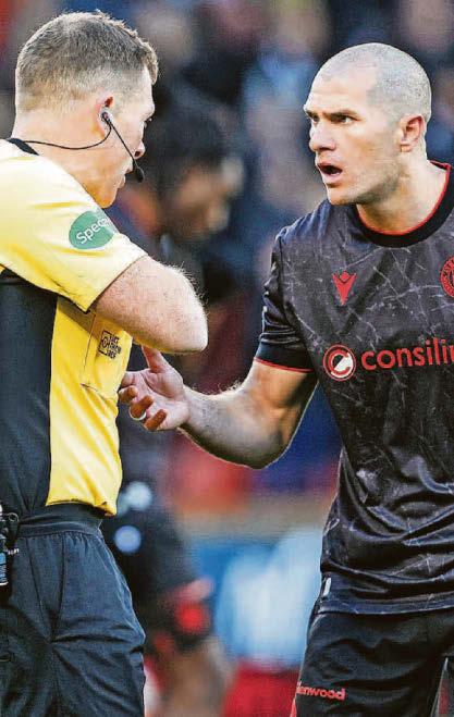 REELING BUDDIES SEE RED AS UNITED NICK WIN