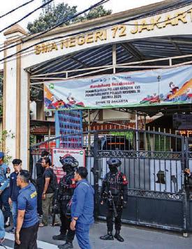 Students hurt in blast
