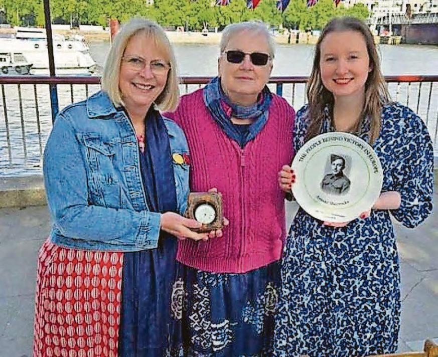 Watch reunited with family of soldier after 80 years