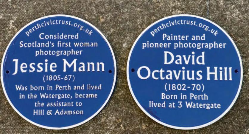 Pioneering local talents honoured with plaques