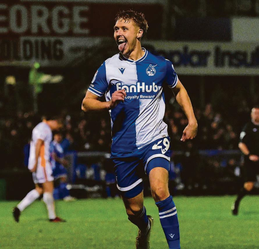Football Lindsay could come back into contention for Wrexham trip
