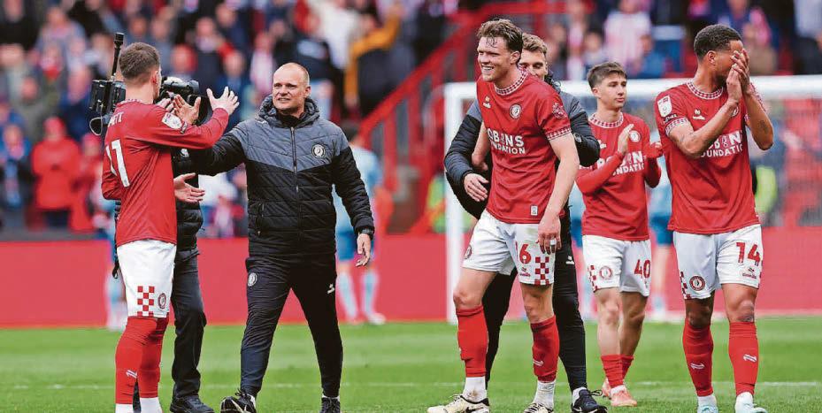 Football Manning delighted for Dickie as training drills pay off with stunning strike