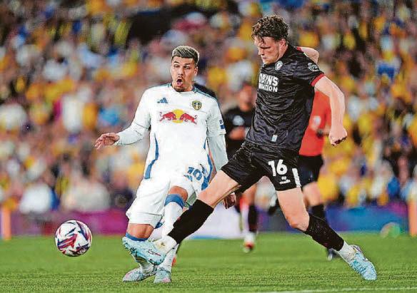 Robins must wait on play-off place after being blown away by Leeds