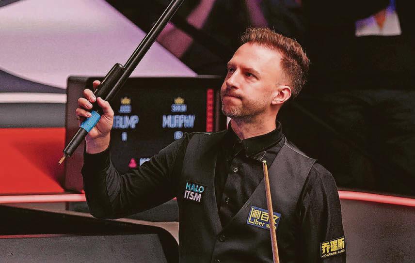 Snooker Trump through to last eight after holding off Murphy's fightback