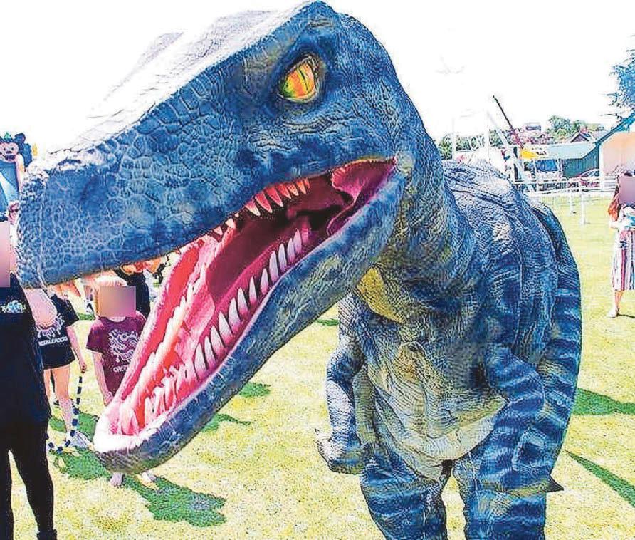 Tyrannosaurus vex Family firm 'devastated' by robot dinos raid
