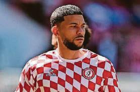 Football Wells urges Robins fans to get behind the team tonight