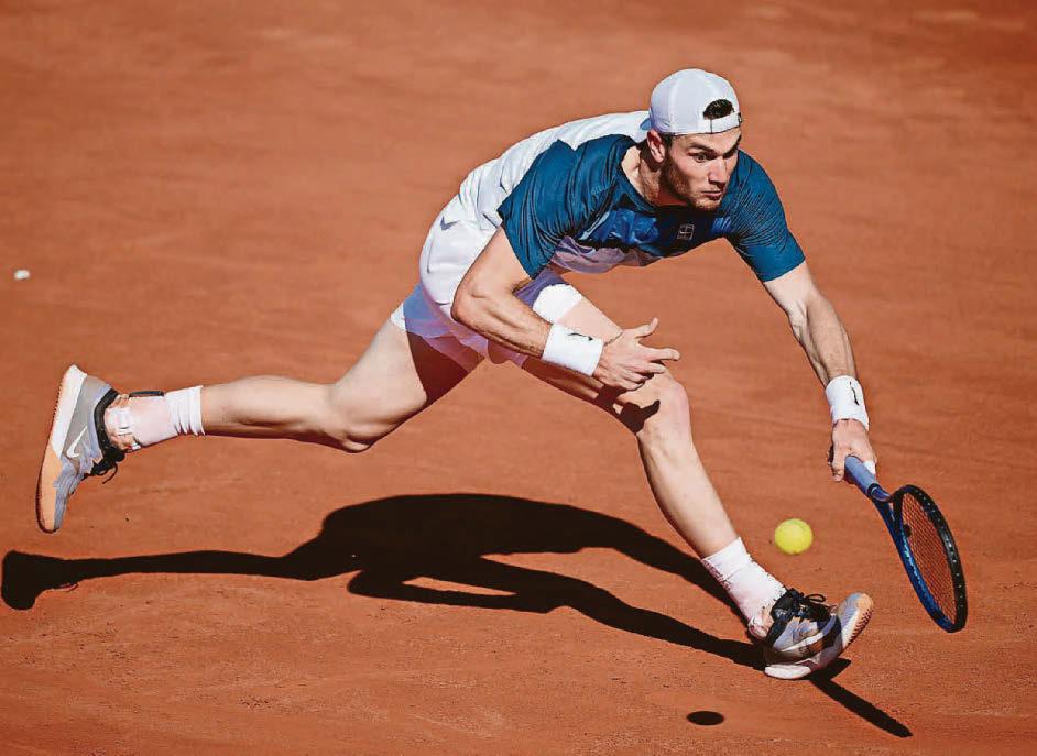 Tennis Draper wins through but his frustration shows on court in Rome