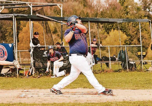 Baseball Badgers and Buccaneers top divisions after weekend sweeps