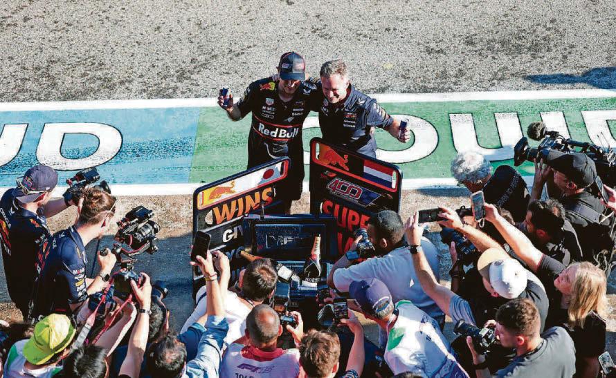 Formula One 'We're building a little bit of momentum' - Red Bull boss