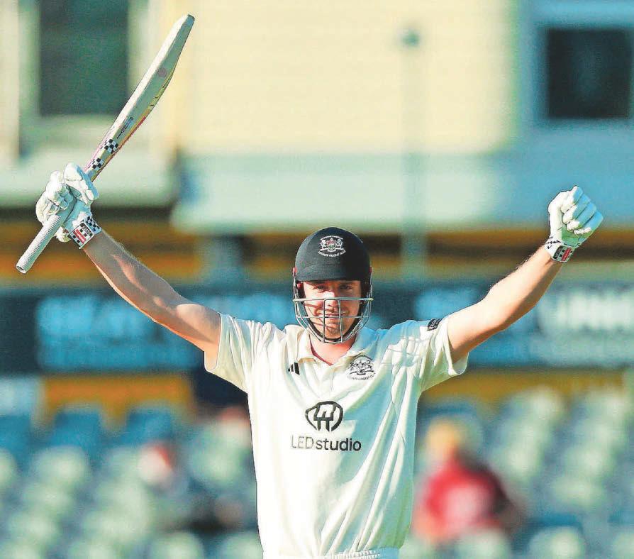 Cricket Green keeps his cool as the Glo'sters' long wait for a home victory comes to an end