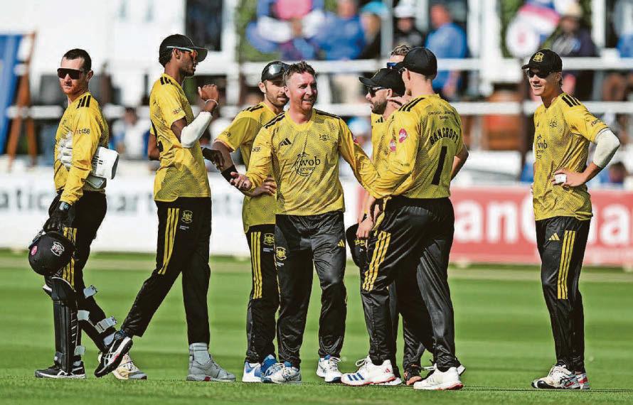 Cricket Payne rues poor batting display by Glos in defeat at Hove