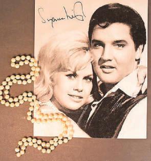 Pearl necklace used in Elvis film goes under the hammer