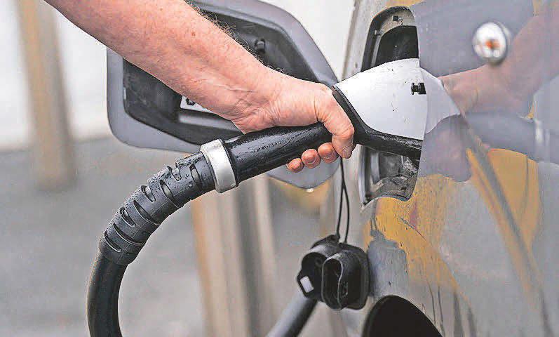 100,000 new electric vehicle charging points with £381m funding