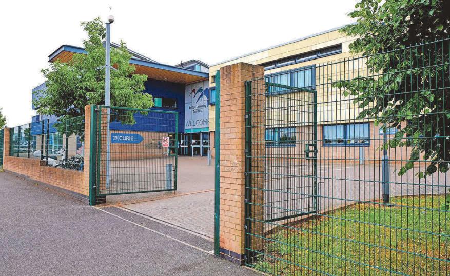 Knife concern Police probe reports of incident outside school gates