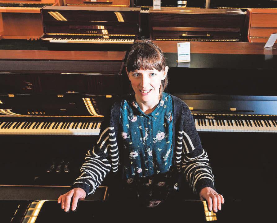 A new verse in musical instrument store's history
