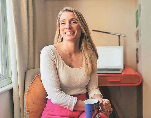Expat's bridging culture gap in style