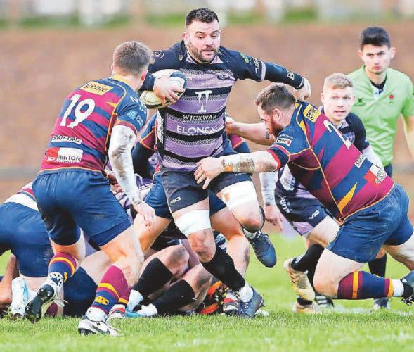 Rugby Clifton take two bonus points from battling display at Leeds