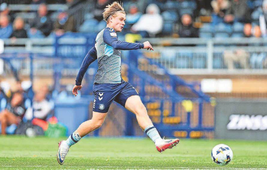 Football City striker Bell looking to fire Wycombe up League One table