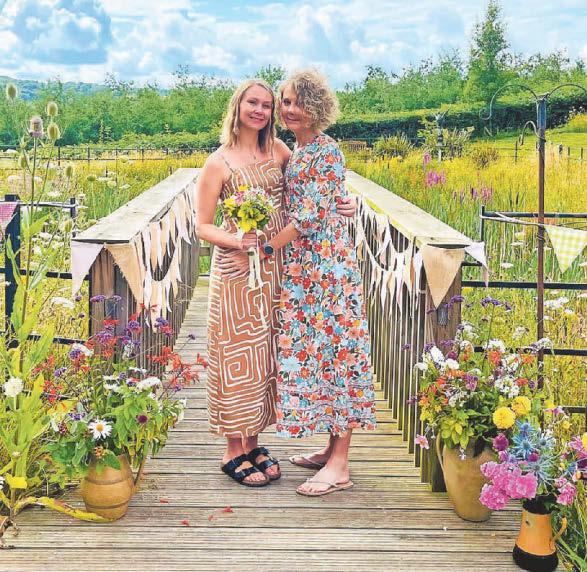 'They're just amazing' Hospice funds plea after emotional wedding day