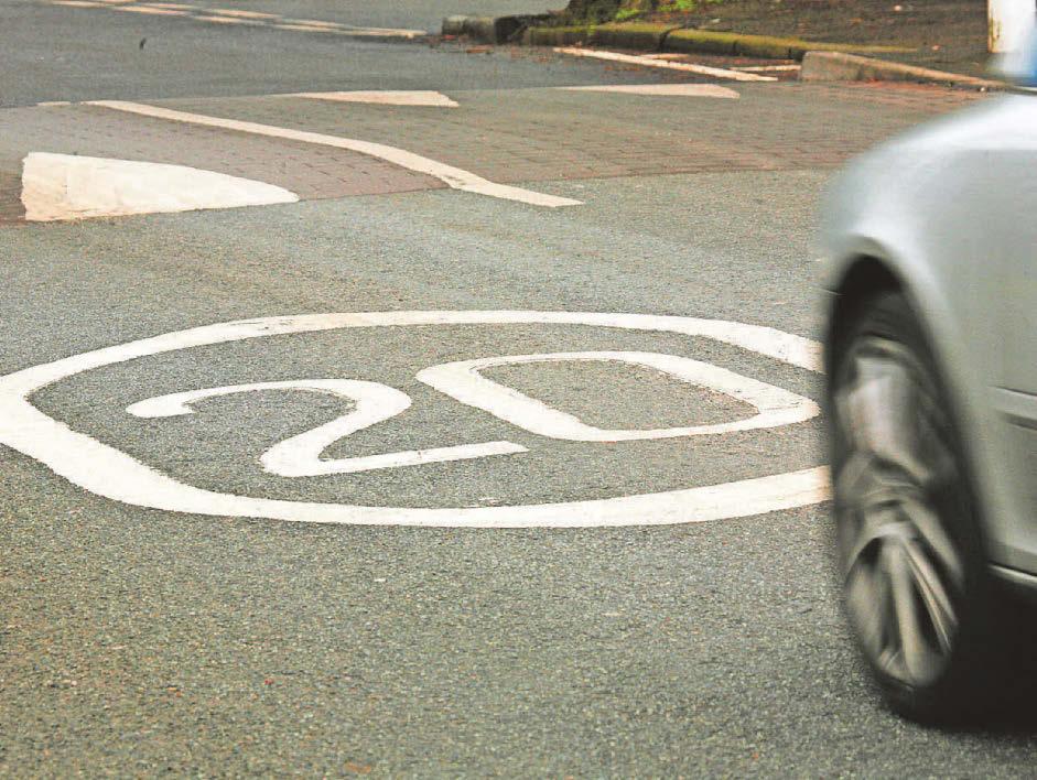 'Reckless' Rival parties blast plan to not repaint white lines on roads