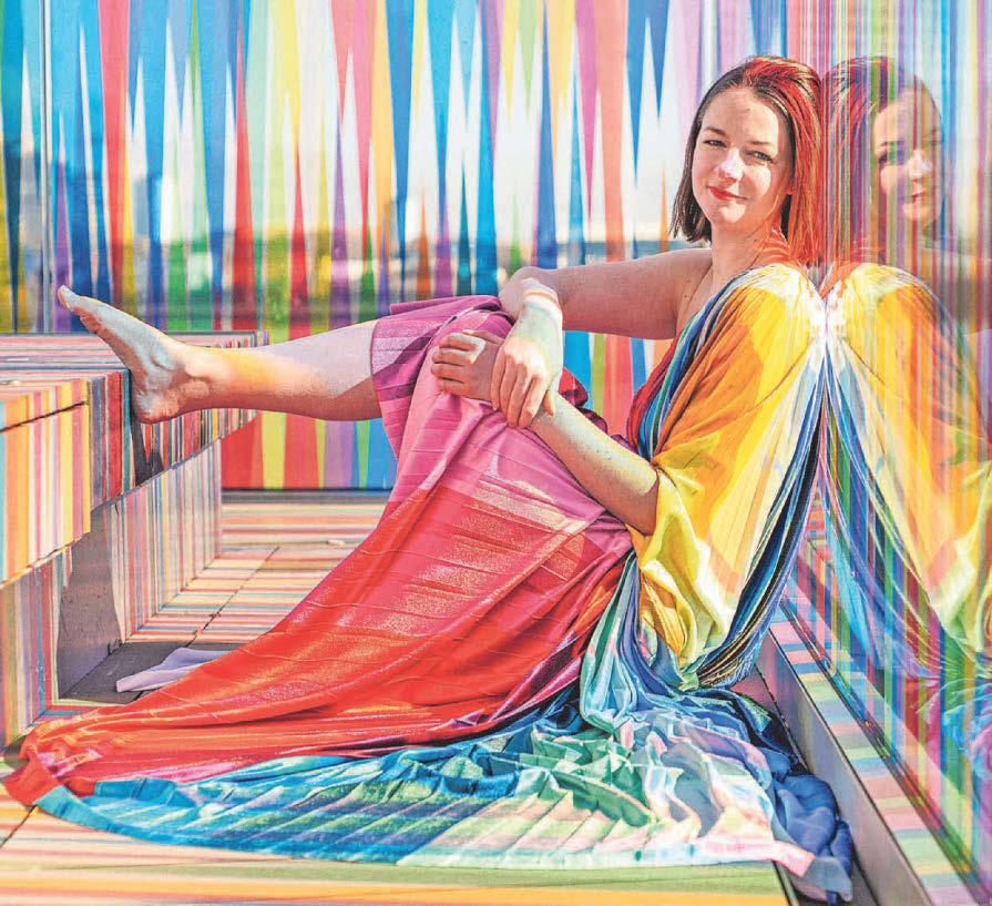 Light festival unveils dazzling headline artist