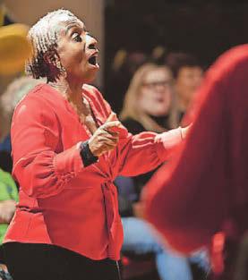 Singers raise funds for relief fund
