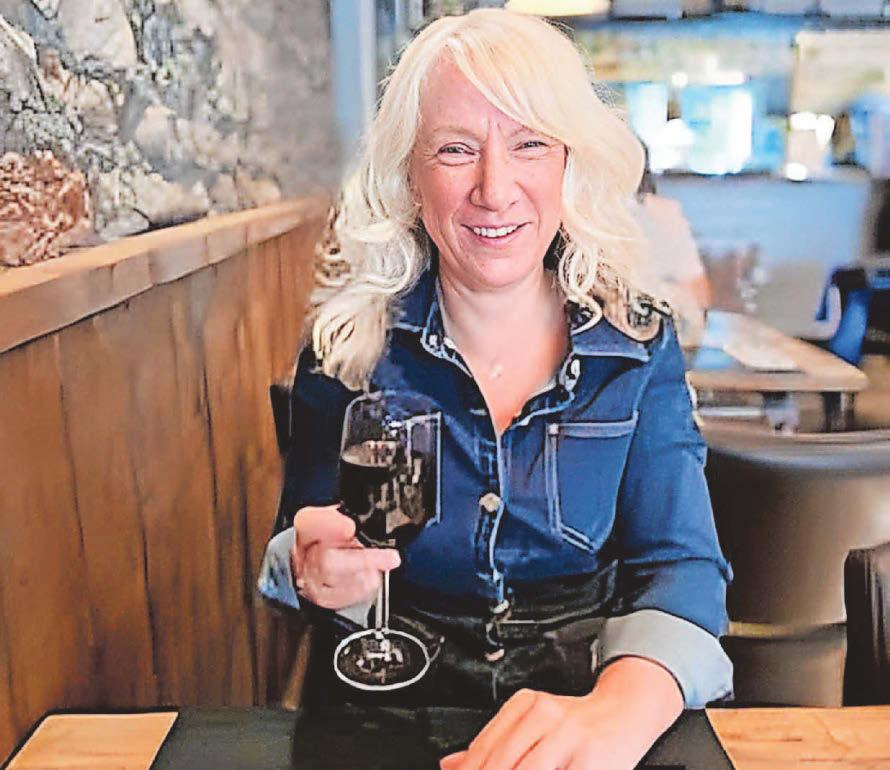 Jo's dining club helps connect strangers