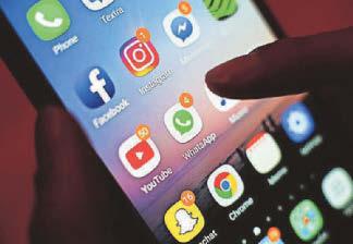 Teenagers to trial social media bans and time limits