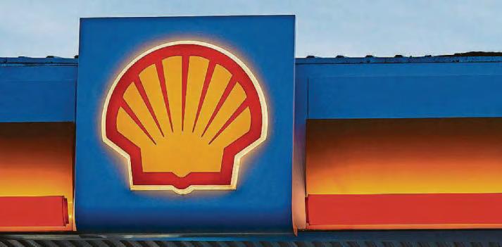 Shell shares rise after buyback statement but earnings down
