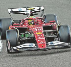 Ferrari drivers vow to battle on amid call for 'unity'