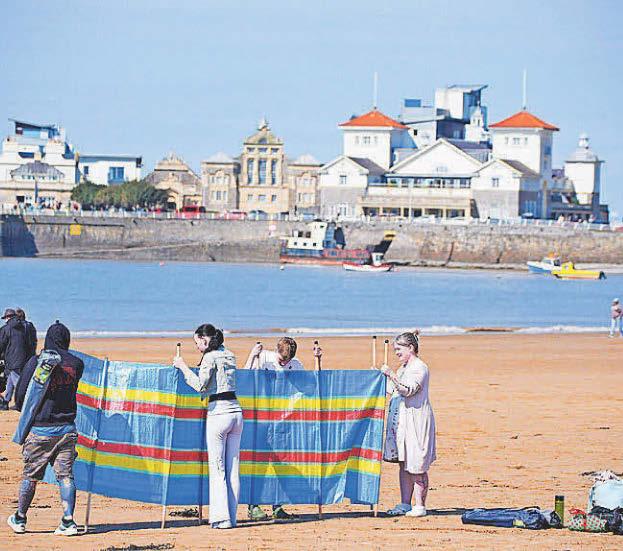 Tourists to West cities and resorts face new fee