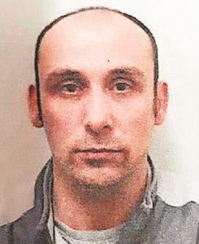 On-the-run prisoners arrested after police hunt