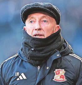 We did not stick to plan - Holloway