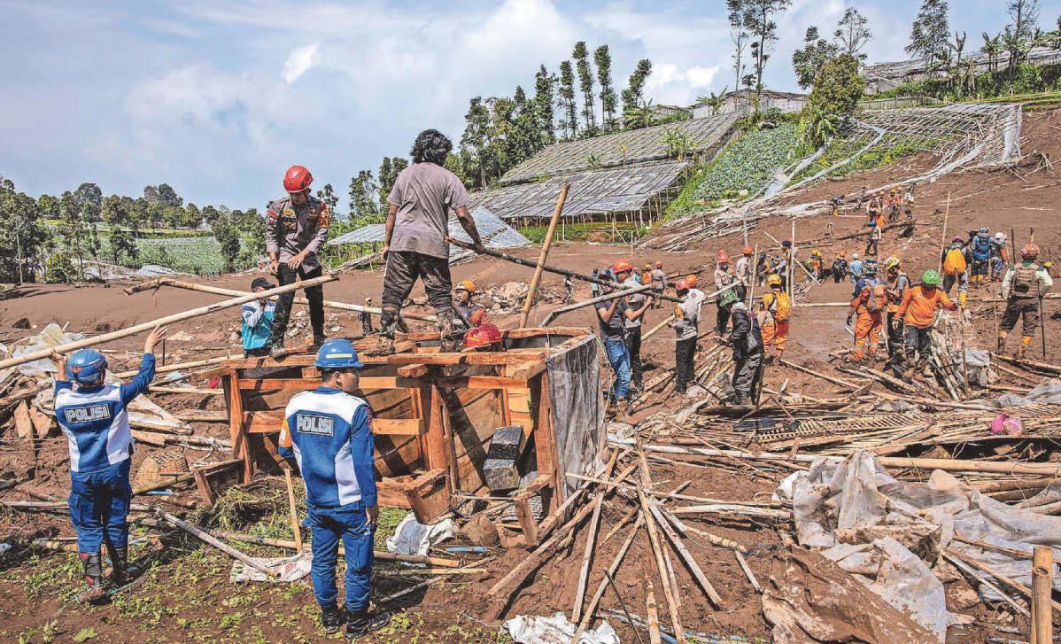 At least 25 fatalities in landslide in Indonesia