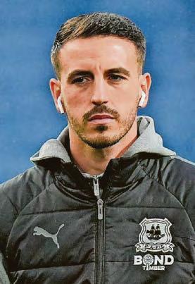 Pleguezuelo ruled out of Argyle's big clash with Millwall