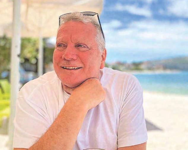 Tributes pour in for respected and dedicated editor