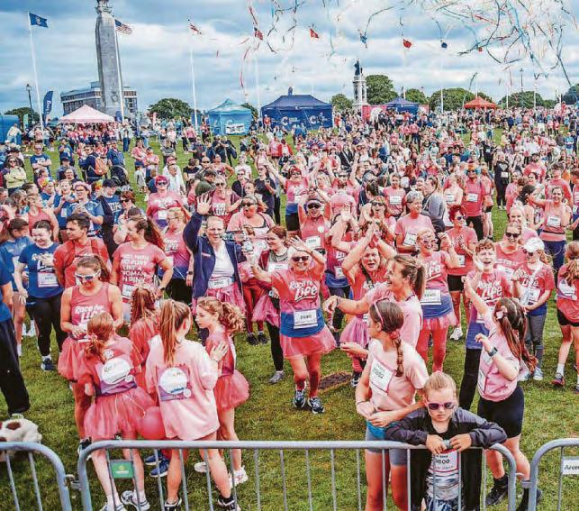Runners put best foot forward to raise £56k for Cancer Research