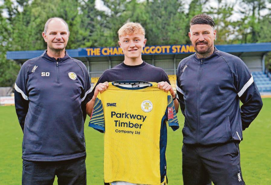 Teen ace Sullivan next to join up with Parkway