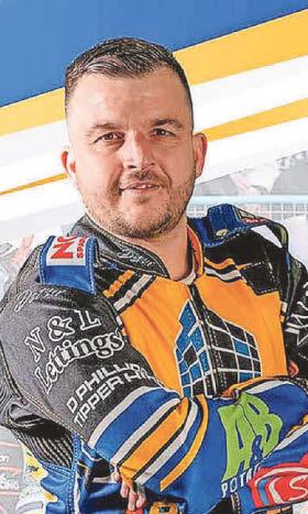 Gladiators find guests with Barker not ready to return