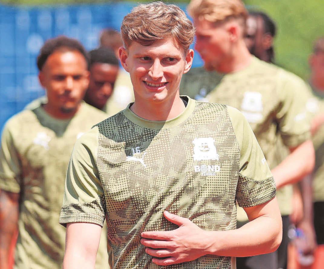 Jack MacKenzie to miss start of season