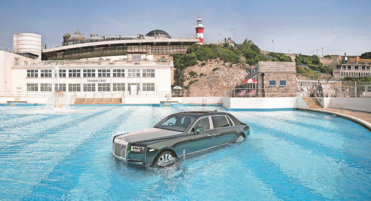 Lido in rock and Rolls stunt