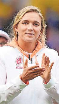 Zoe back for Scotland clash