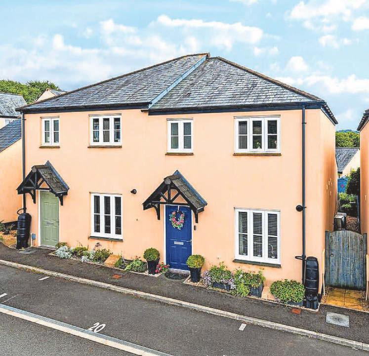 STYLISH AND PRACTICAL LIVING